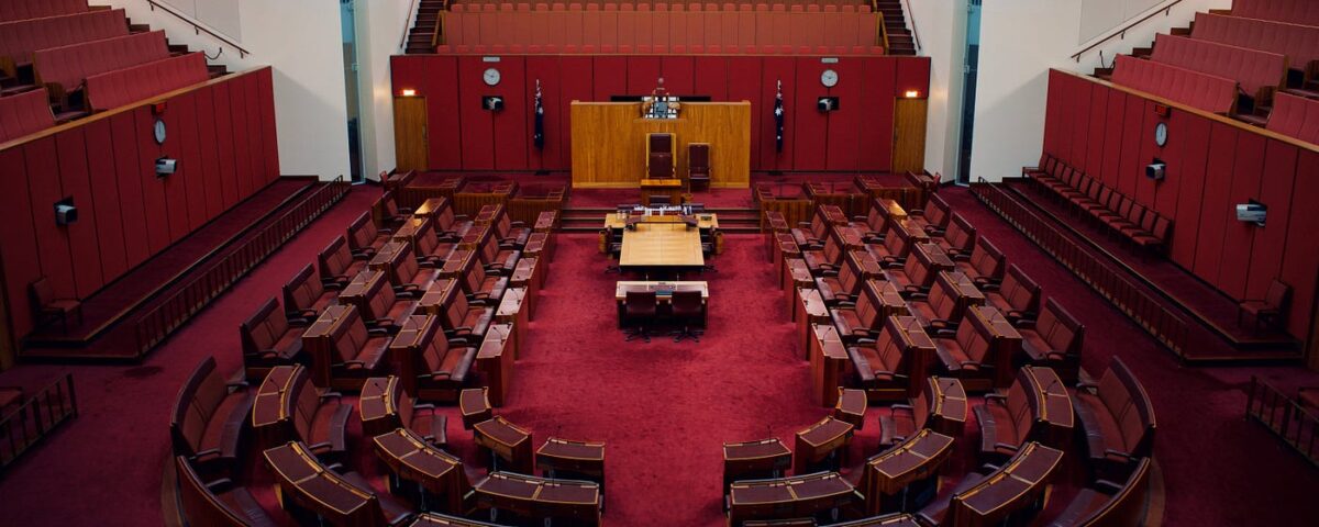 Eine pragmatische Analyse von OpenAIs Aussage vor dem Senat