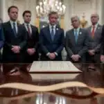 Freiwilliger KI-Sicherheitspakt